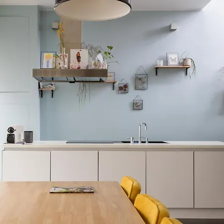 Architectural House Near Center - 20min Walk *